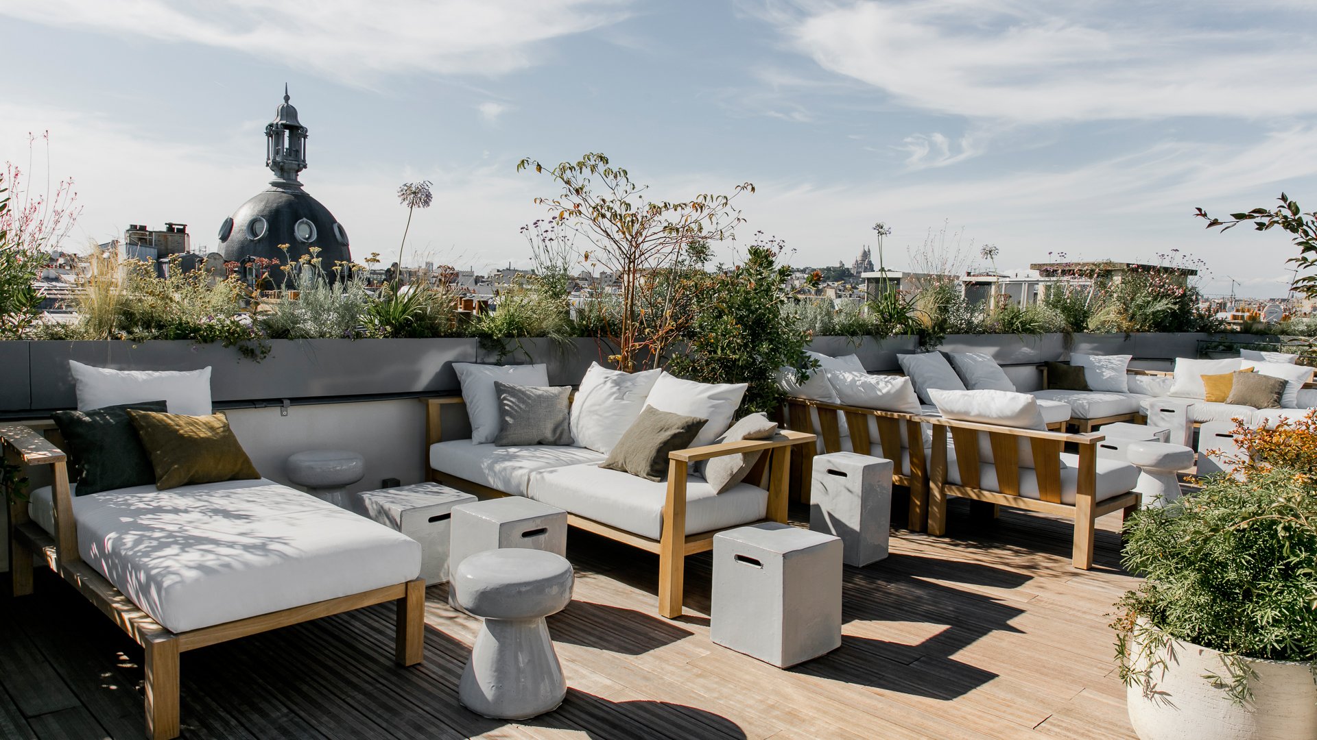 Hôtel National des Arts et Métiers | A rooftop bar in Paris